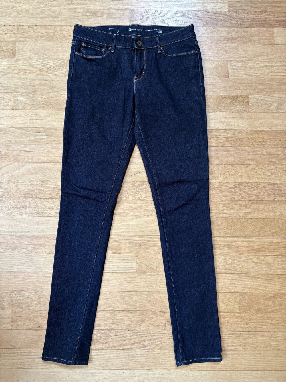 Levi's Skinny Jeans Size 29 x 33 in Excellent Condition